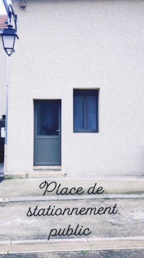 Appartement Le Moderne Ideal Pour Couples Et Professionnels Ornans Exterior photo